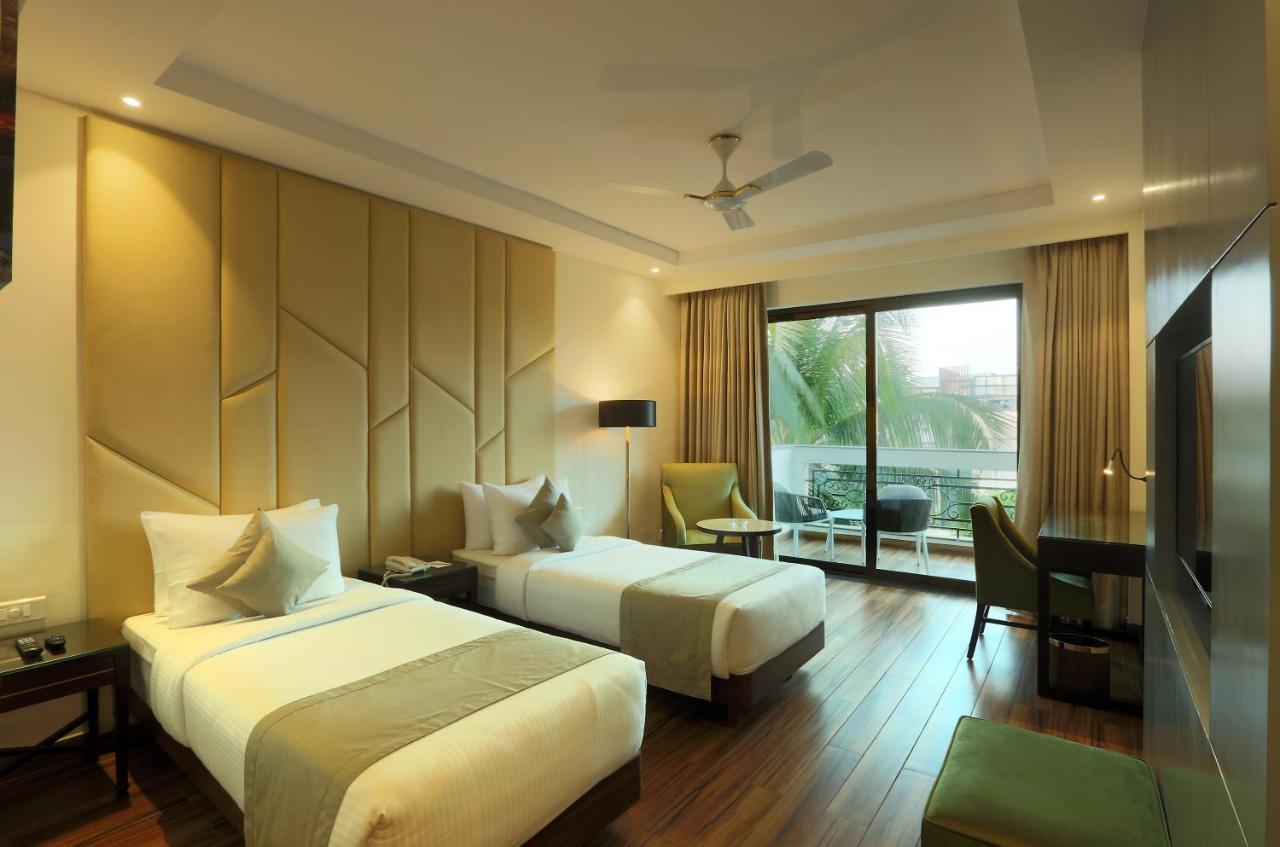 Resort The Lohias, Goa Candolim Dış mekan fotoğraf
